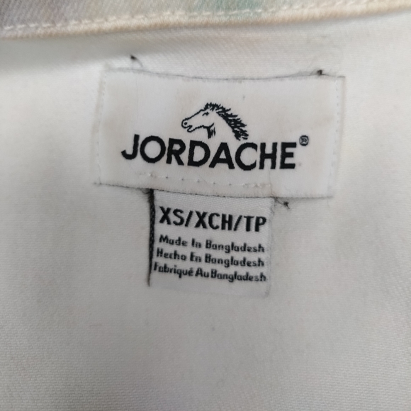 🌸Adorable new multicolored Jordache cropped jean jacket 🌸 - Picture 6 of 7